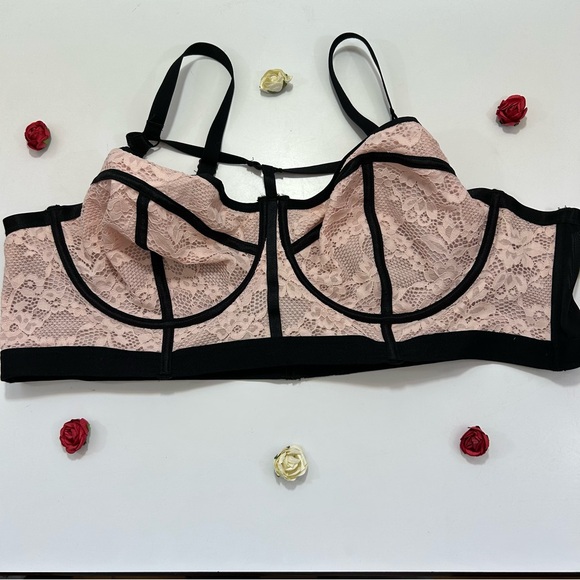 Torrid Pink and Black Lace Bra Longline Full Figure Bra Size 4 NWT - Picture 1 of 4